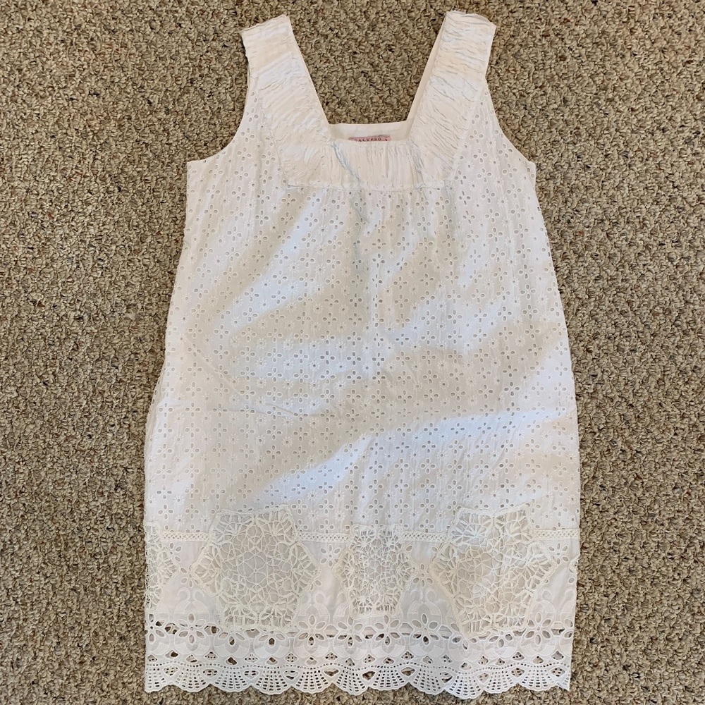 Calypso brand eyelet shift dress size small